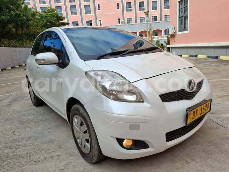 Big with watermark toyota vitz chikwawa chikwawa 16560