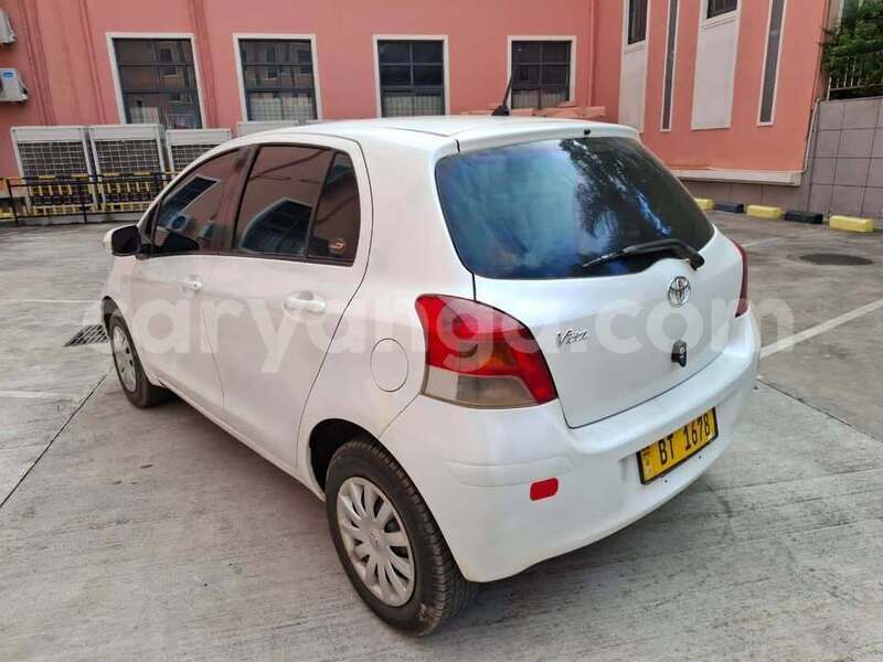 Big with watermark toyota vitz chikwawa chikwawa 16560