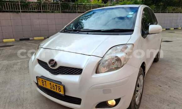 Acheter Occasion Voiture Toyota Vitz Blanc à Chikwawa, Chikwawa Acheter Occasion Voiture Toyota Vitz Blanc à Chikwawa, Chikwawa