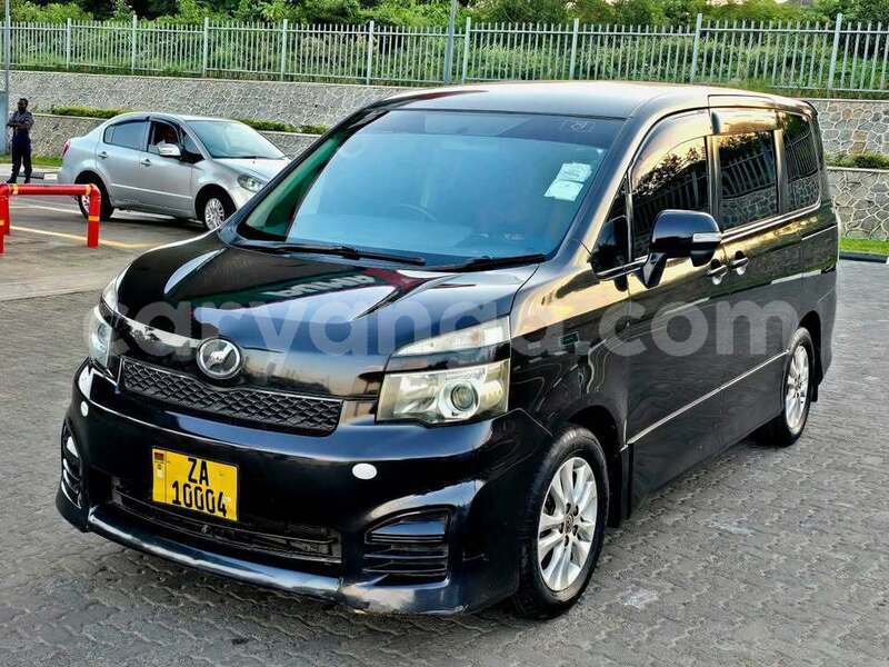 Big with watermark toyota voxy malawi blantyre 16563