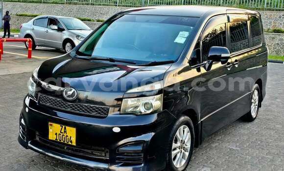 Acheter Occasion Voiture Toyota Voxy Noir à Blantyre, Malawi Acheter Occasion Voiture Toyota Voxy Noir à Blantyre, Malawi