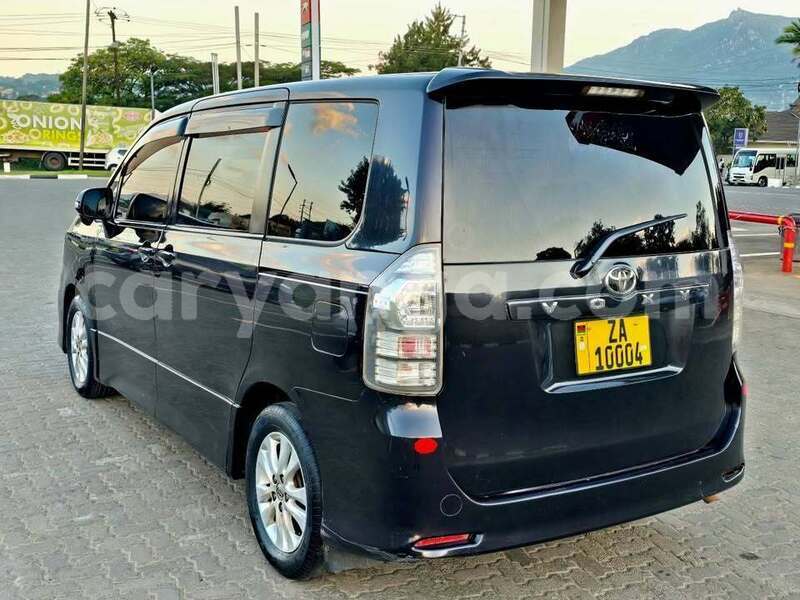 Big with watermark toyota voxy malawi blantyre 16563
