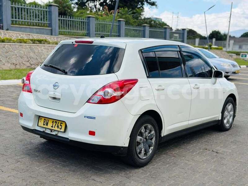 Big with watermark nissan tiida malawi blantyre 16567