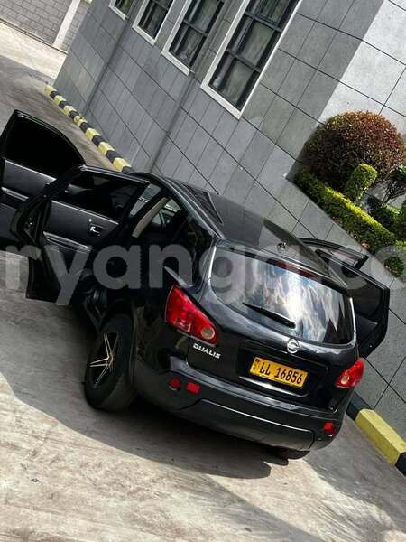 Big with watermark nissan dualis malawi blantyre 16572