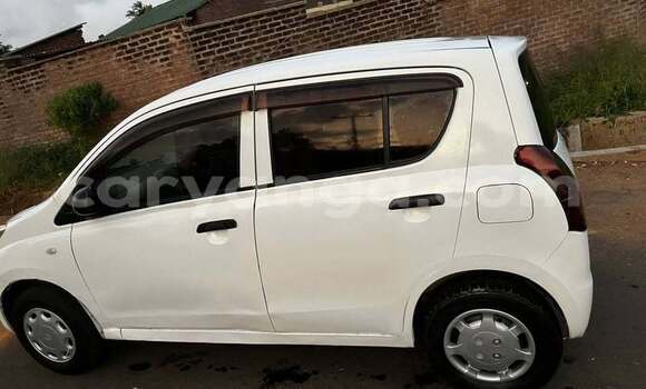 Acheter Occasion Voiture Suzuki Alto Blanc à Blantyre, Malawi Acheter Occasion Voiture Suzuki Alto Blanc à Blantyre, Malawi