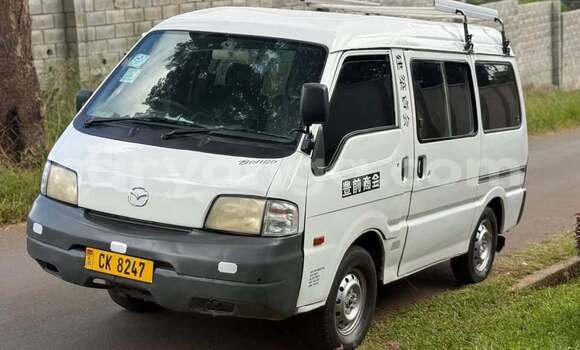 Acheter Occasion Voiture Mazda Bongo Blanc à Blantyre, Malawi Acheter Occasion Voiture Mazda Bongo Blanc à Blantyre, Malawi