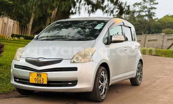 Acheter Occasion Voiture Toyota Ractis Autre à Blantyre, Malawi Acheter Occasion Voiture Toyota Ractis Autre à Blantyre, Malawi