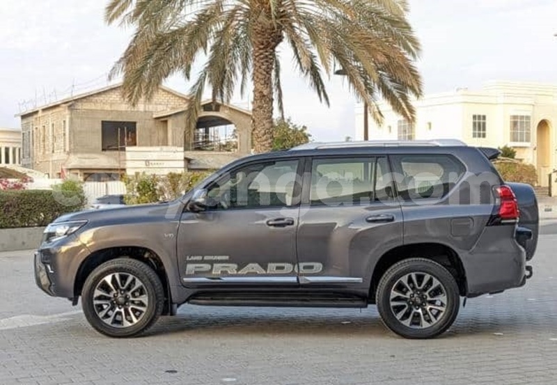 Big with watermark toyota land cruiser prado malawi lilongwe 16589