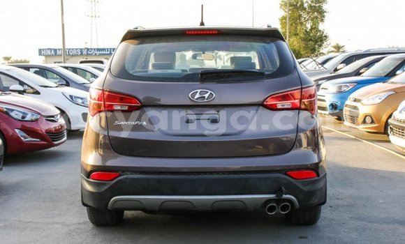 Nunua Imported Hyundai Santa Fe Brown Gari ndani ya Import - Dubai nchini Malawi Nunua Imported Hyundai Santa Fe Brown Gari ndani ya Import - Dubai nchini Malawi