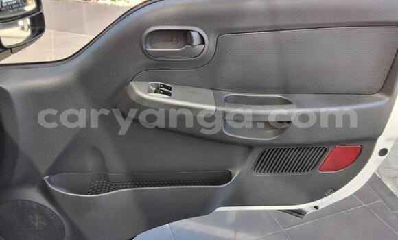 Buy Used Kia K7 White Car in Lilongwe in Malawi Buy Used Kia K7 White Car in Lilongwe in Malawi