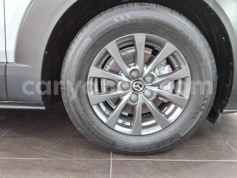 Big with watermark mazda mazda 3 malawi lilongwe 16593