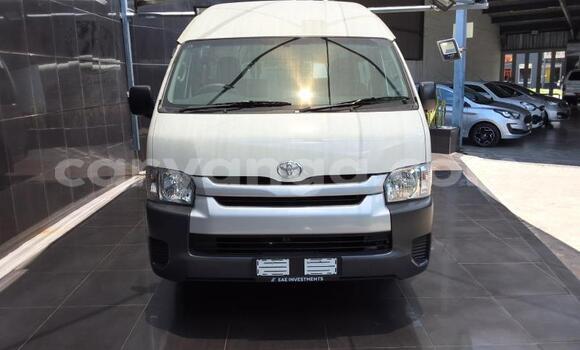 Buy Used Toyota Hiace White Car in Lilongwe in Malawi Buy Used Toyota Hiace White Car in Lilongwe in Malawi