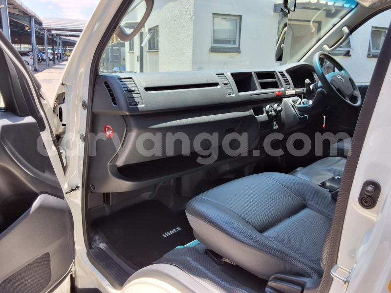Big with watermark toyota hiace malawi lilongwe 16595