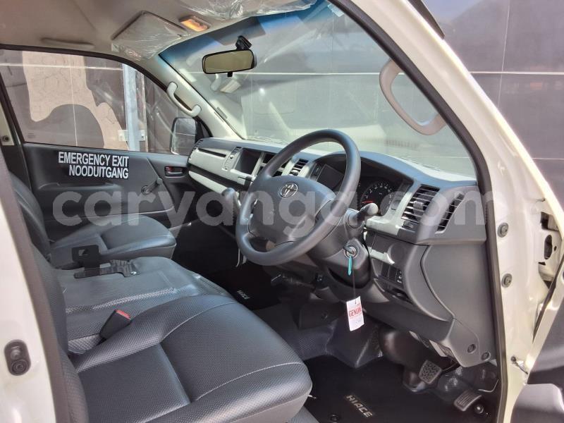 Big with watermark toyota hiace malawi lilongwe 16595