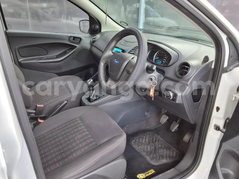 Big with watermark ford fiesta malawi lilongwe 16596