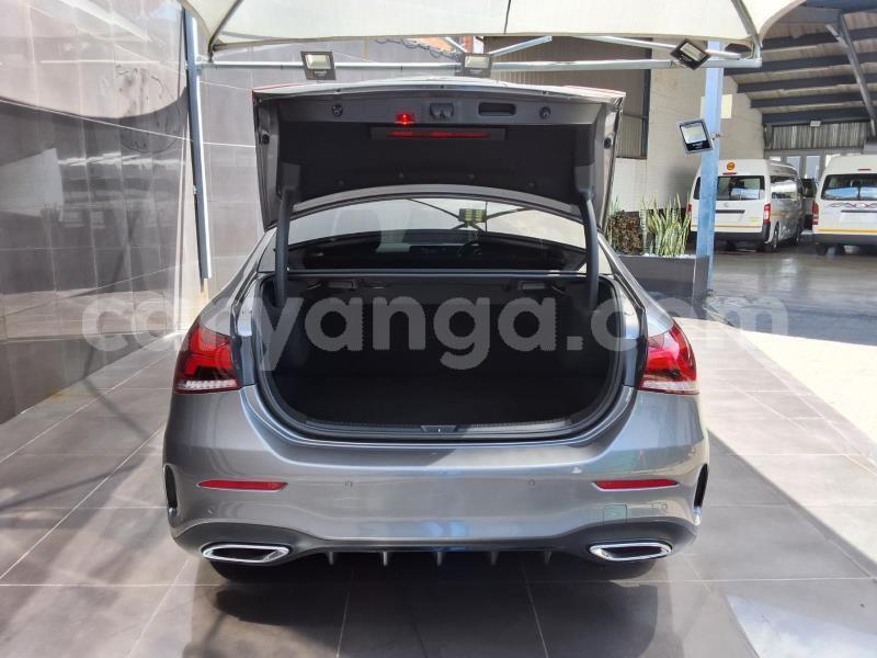 Big with watermark mercedes benz a200 malawi lilongwe 16598