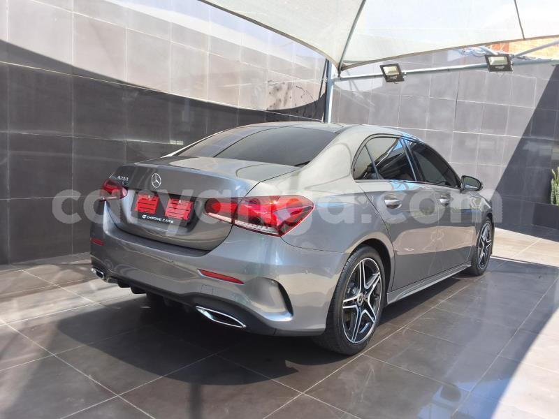 Big with watermark mercedes benz a200 malawi lilongwe 16598