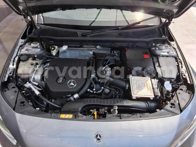 Big with watermark mercedes benz a200 malawi lilongwe 16598