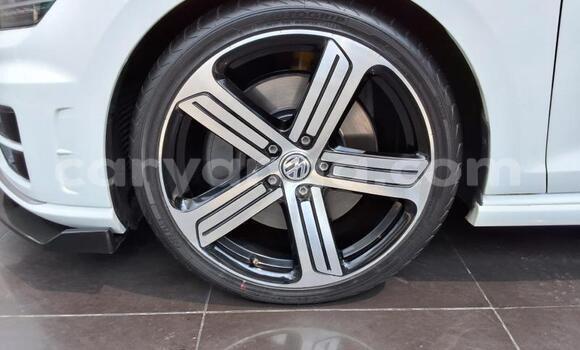 Buy Used Volkswagen Golf R White Car in Lilongwe in Malawi Buy Used Volkswagen Golf R White Car in Lilongwe in Malawi