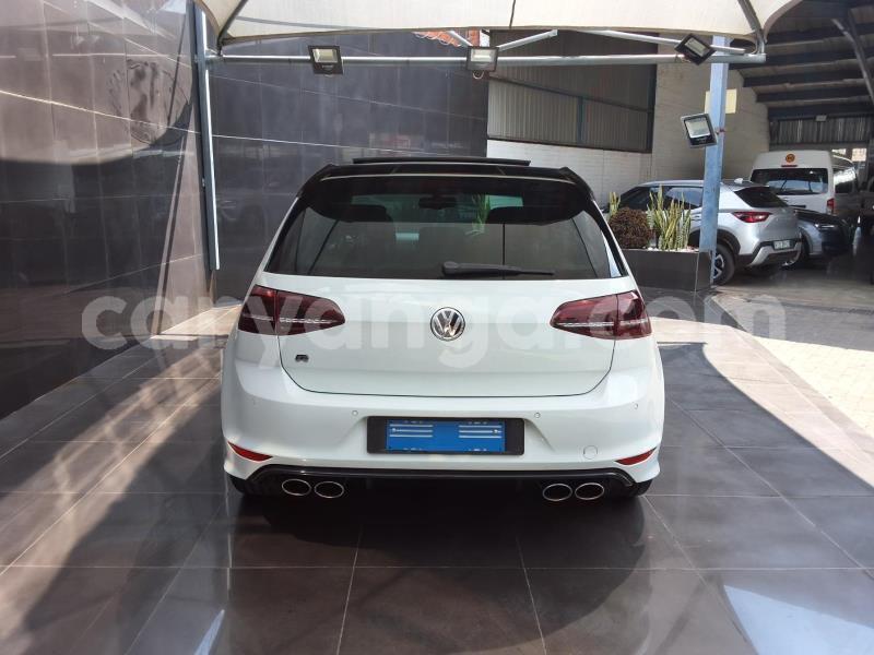 Big with watermark volkswagen golf r malawi lilongwe 16599