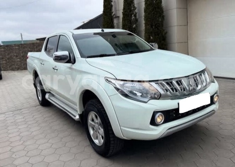 Big with watermark mitsubishi l200 malawi lilongwe 16604