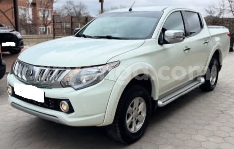 Big with watermark mitsubishi l200 malawi lilongwe 16604