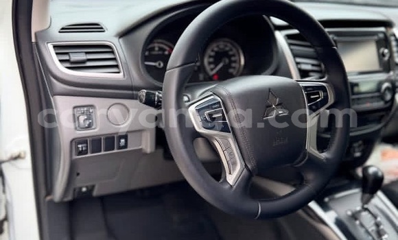 Buy Used Mitsubishi L200 White Car in Lilongwe in Malawi Buy Used Mitsubishi L200 White Car in Lilongwe in Malawi
