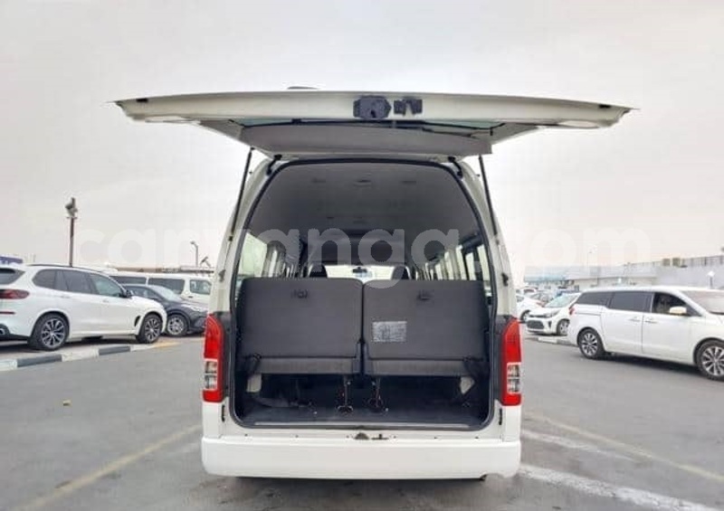 Big with watermark toyota hiace malawi lilongwe 16605