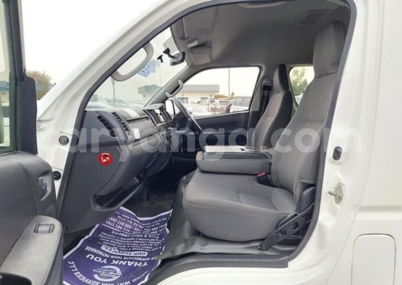 Big with watermark toyota hiace malawi lilongwe 16605