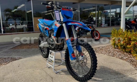 Acheter Neuf Moto KTM XC-W Autre à Chilumba, Karonga Acheter Neuf Moto KTM XC-W Autre à Chilumba, Karonga