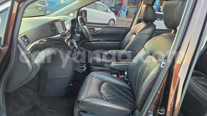 Big with watermark nissan elgrand malawi lilongwe 16629