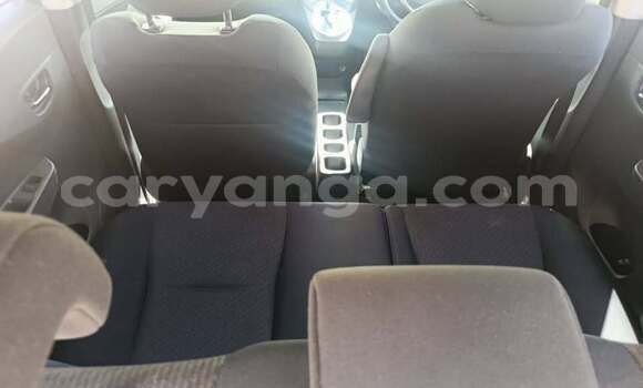 Buy Used Toyota Ractis White Car in Lilongwe in Malawi Buy Used Toyota Ractis White Car in Lilongwe in Malawi