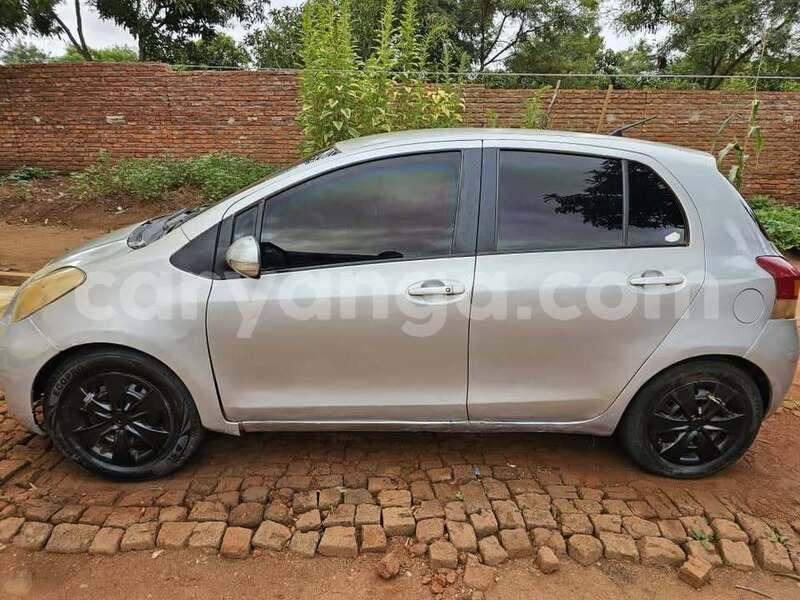 Big with watermark toyota vitz malawi blantyre 16633