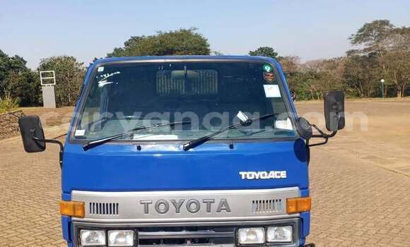 Buy Used Toyota Dyna Blue Car in Blantyre in Malawi Buy Used Toyota Dyna Blue Car in Blantyre in Malawi