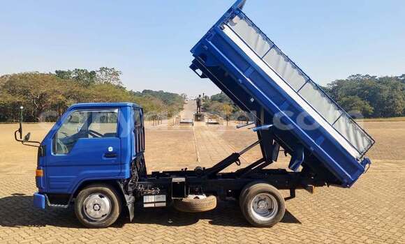 Buy Used Toyota Dyna Blue Car in Blantyre in Malawi Buy Used Toyota Dyna Blue Car in Blantyre in Malawi