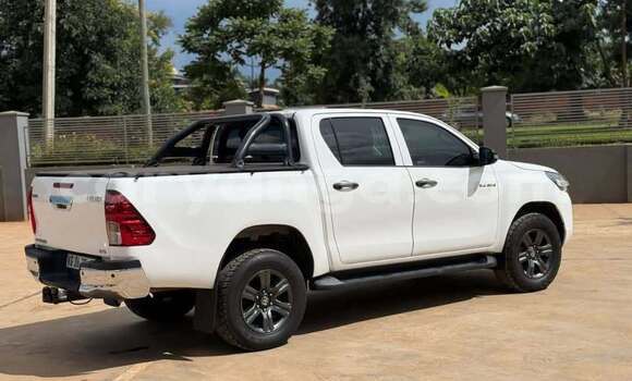 Buy Used Toyota Hilux White Car in Blantyre in Malawi Buy Used Toyota Hilux White Car in Blantyre in Malawi
