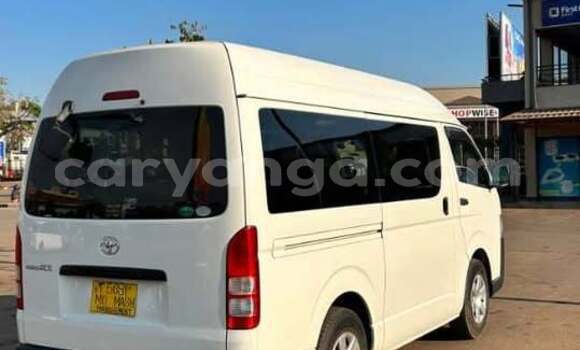 Buy Used Toyota Hiace White Car in Blantyre in Malawi Buy Used Toyota Hiace White Car in Blantyre in Malawi