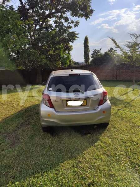Big with watermark toyota vitz malawi blantyre 16647