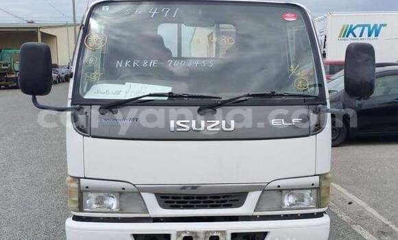 Buy Used Isuzu FTR 850 White Truck in Blantyre in Malawi Buy Used Isuzu FTR 850 White Truck in Blantyre in Malawi