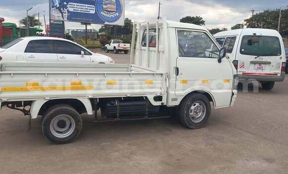 Buy Used Mazda Bongo White Car in Blantyre in Malawi Buy Used Mazda Bongo White Car in Blantyre in Malawi