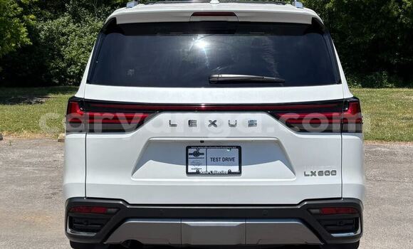 Buy Used Lexus LX White Car in Blantyre in Malawi Buy Used Lexus LX White Car in Blantyre in Malawi
