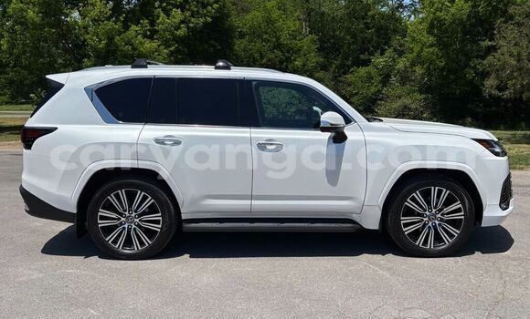 Buy Used Lexus LX White Car in Blantyre in Malawi Buy Used Lexus LX White Car in Blantyre in Malawi