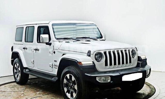 Buy Used Jeep Wrangler White Car in Lilongwe in Malawi