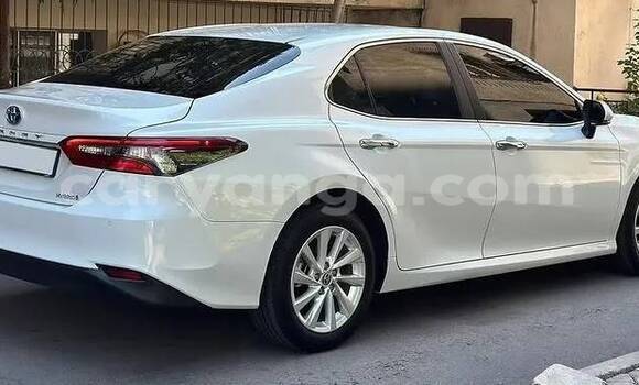 Buy Used Toyota Camry White Car in Lilongwe in Malawi Buy Used Toyota Camry White Car in Lilongwe in Malawi