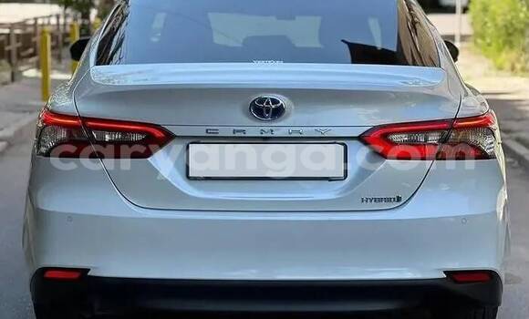 Buy Used Toyota Camry White Car in Lilongwe in Malawi Buy Used Toyota Camry White Car in Lilongwe in Malawi