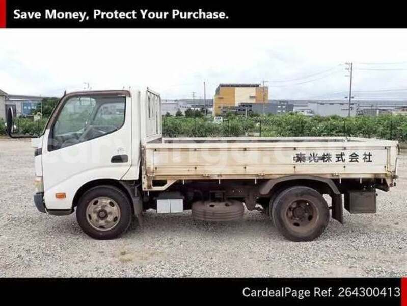 Big with watermark toyota hiluxe revo malawi lilongwe 16689