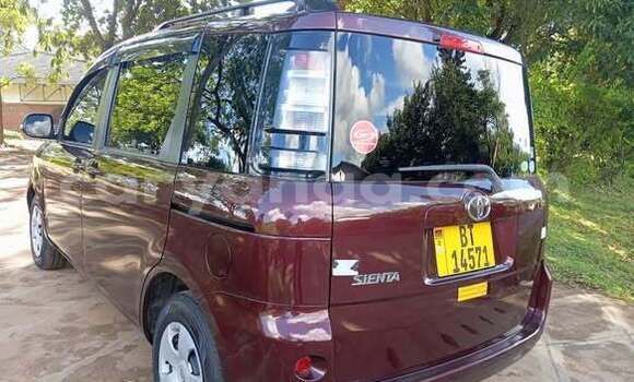 Buy Used Toyota Sienta Other Car in Kasungu in Malawi Buy Used Toyota Sienta Other Car in Kasungu in Malawi