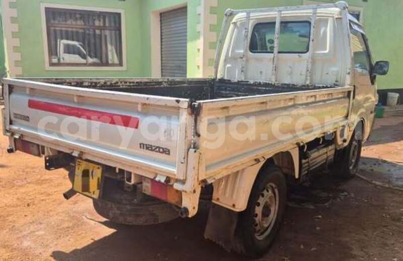 Big with watermark mazda bongo malawi lilongwe 16699