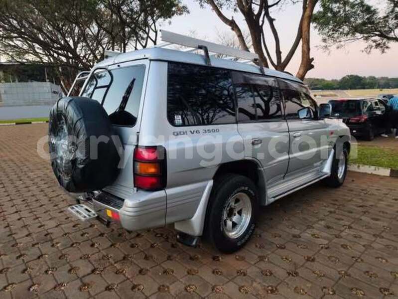 Big with watermark mitsubishi pajero malawi blantyre 16702