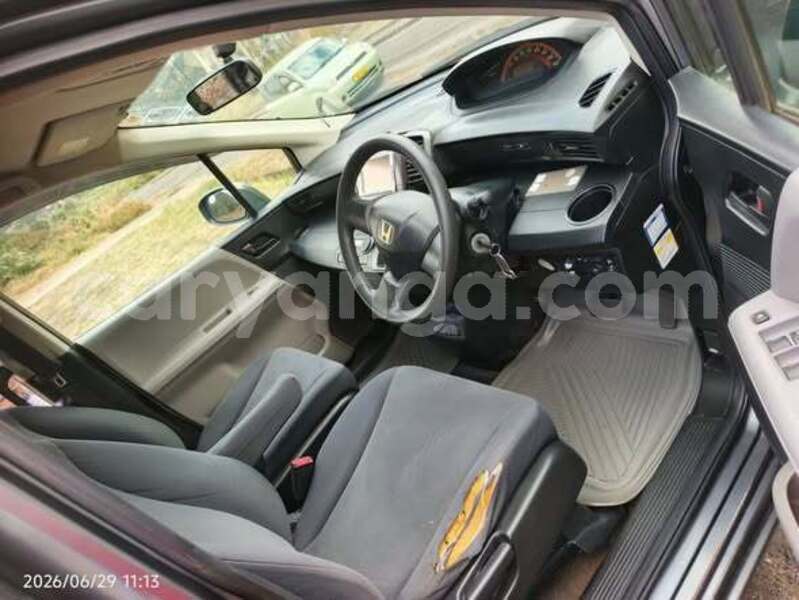 Big with watermark honda freed malawi blantyre 16711